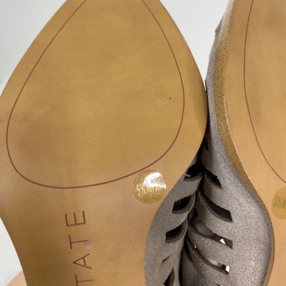 1. State Suede Ankle Bootie Gray Sz. 5.5 - Picture 15 of 16